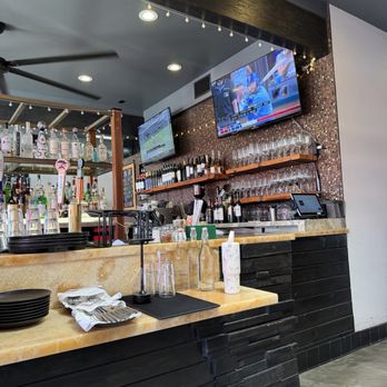 LoZio Osteria - Bar - Italian Near Me - Redondo Beach, California LoZio Osteria - Bar - Italian Near Me - Redondo Beach, California