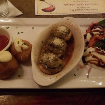 Spaghetti Eddie's Cucina Italiana - Appetizer Sampler - Italian Near Me - Glendora, California Spaghetti Eddie's Cucina Italiana - Appetizer Sampler - Italian Near Me - Glendora, California