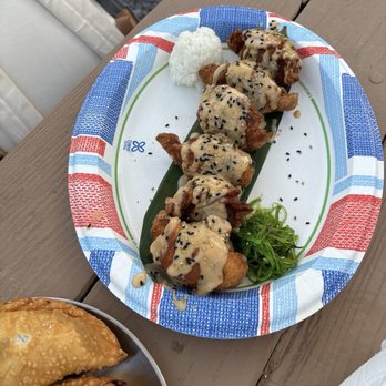 Roll it Up - Food Trucks Near Me - Kihei, Hawaii Roll it Up - Food Trucks Near Me - Kihei, Hawaii