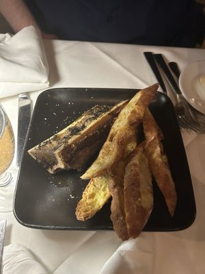 Le Petit Bistro by null