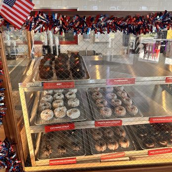 Federal Donuts & Chicken - Coffee & Tea Near Me - Marlton, New Jersey