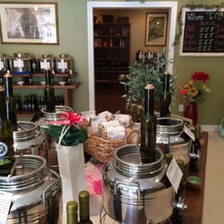 Thirteen Olives - Great tasting room
