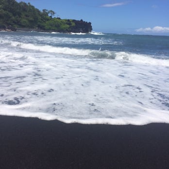 Roberts Hawaii - Bus Tours Near Me - Kahului, Hawaii