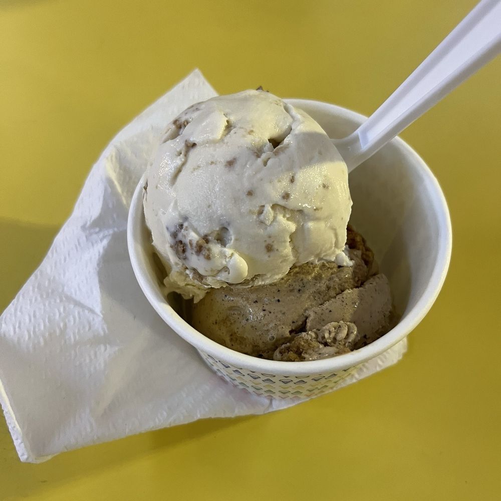 milk + sugar - Oatmeal cream pie and butter pecan streusel - Ice Cream & Frozen Yogurt Near Me - Houston, Texas milk + sugar - Oatmeal cream pie and butter pecan streusel - Ice Cream & Frozen Yogurt Near Me - Houston, Texas