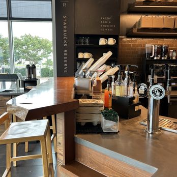 Starbucks - Coffee & Tea Near Me - Greenville, South Carolina Starbucks - Coffee & Tea Near Me - Greenville, South Carolina