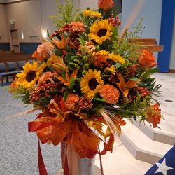 Flowerama - Beautiful arrangement for a funeral.