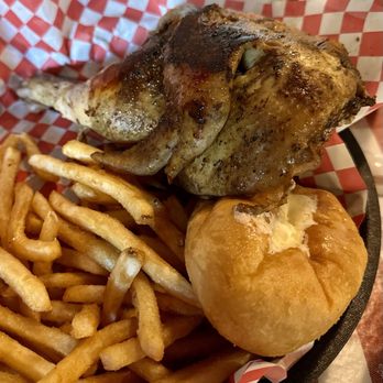 Danna's Bar-B-Que and Burger Shop - Smoked half chicken platter - Barbeque Near Me - Branson, Missouri