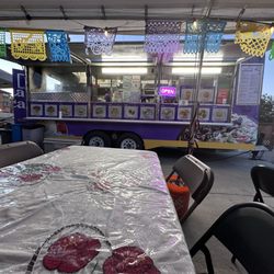La Jacaranda Oaxaquena - A view from the tables