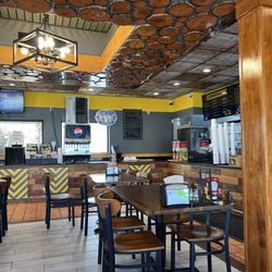 Woodland Burgers & Wings