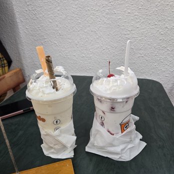 Raspado Xperts - To the left is the guanabana smoothie and fresas con crema. - Shaved Ice Near Me - Houston, Texas Raspado Xperts - To the left is the guanabana smoothie and fresas con crema. - Shaved Ice Near Me - Houston, Texas