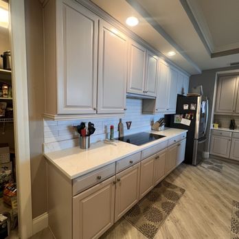TK Pro & Trust Painting - Kitchen cabinets after - Painters Near Me - Bradenton, Florida TK Pro & Trust Painting - Kitchen cabinets after - Painters Near Me - Bradenton, Florida