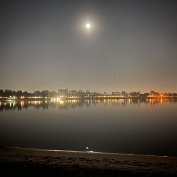 Bahia Resort Hotel - View of the water last night. - San Diego, CA