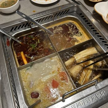 Haidilao Hotpot Flushing - Four broths of varying spice levels - Hot Pot Near Me - Flushing, New York