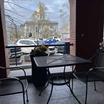 Twelve 31 Café - We have plenty of outdoor seating. - Cafes Near Me - Concord, New Hampshire Twelve 31 Café - We have plenty of outdoor seating. - Cafes Near Me - Concord, New Hampshire