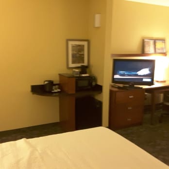 Courtyard Austin Airport - Micro/fridge/Tv - Hotels Near Me - Austin, Texas