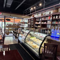 Pane E Vino Italian Restaurant, Deli & Bakery