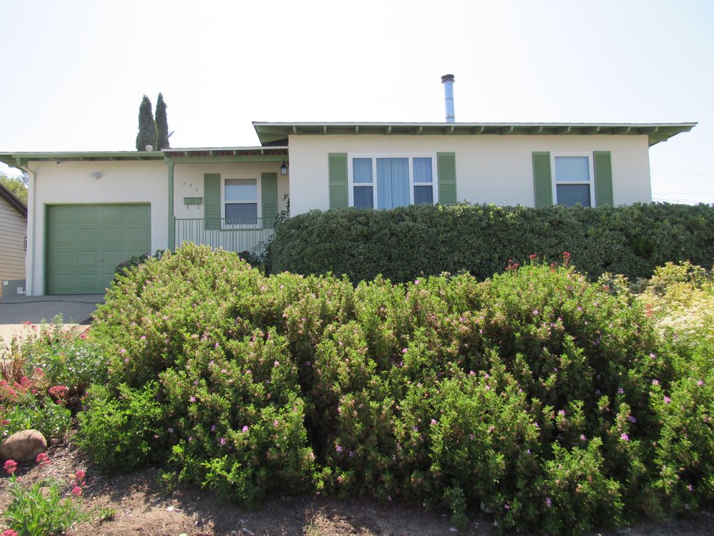 Slide of Global Investments Construction