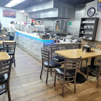 Grill Xpress - the interior of a restaurant - Kosher Near Me - Sunrise, Florida