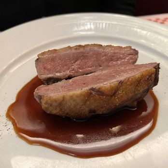 La Fontaine de Mars - Roast duck - French Near Me - Paris, 75 La Fontaine de Mars - Roast duck - French Near Me - Paris, 75