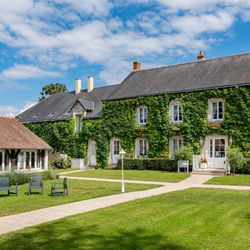 Le Fleuray Hotel Restaurant - Manoir