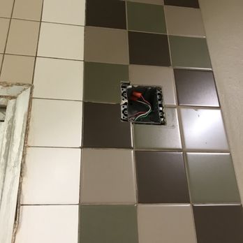 Bellingham Athletic Club - Exposed wires near Sauna and whirlpool. Seems safe - Gyms Near Me - Bellingham, Washington Bellingham Athletic Club - Exposed wires near Sauna and whirlpool. Seems safe - Gyms Near Me - Bellingham, Washington