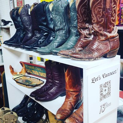 The Local Dive Retail by null