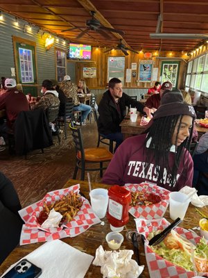 Koppe Bridge Bar & Grill by null