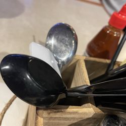 Ginger Palace Pan Asian Cuisine - Dirty spoons