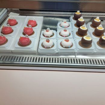 Sweetland Cake & Tea - Patisserie/Cake Shop Near Me - Winter Garden, Florida