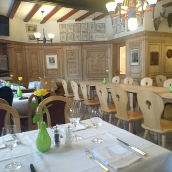 Le Lapin Bleu - Swiss Food Near Me - Sankt Moritz, GR