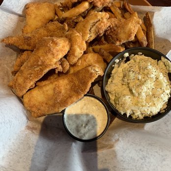 Kickback Jack's - Fishing chips with coleslaw - American Near Me - Asheboro, North Carolina