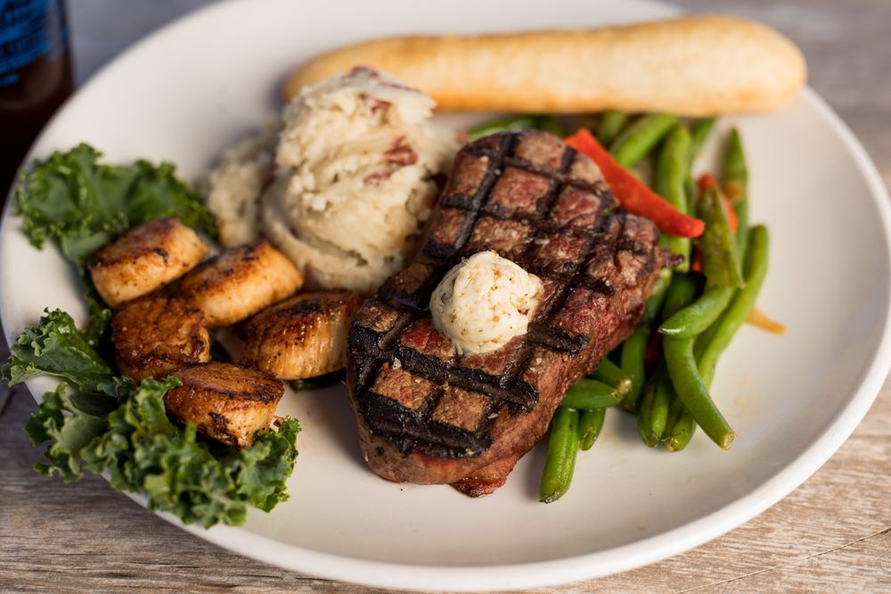 Mulligan's Grille in Historic Cottage Row