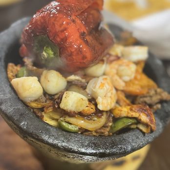 La Cocina De Mama - Molcajete Azteca - Mexican Near Me - Louisville, Kentucky La Cocina De Mama - Molcajete Azteca - Mexican Near Me - Louisville, Kentucky