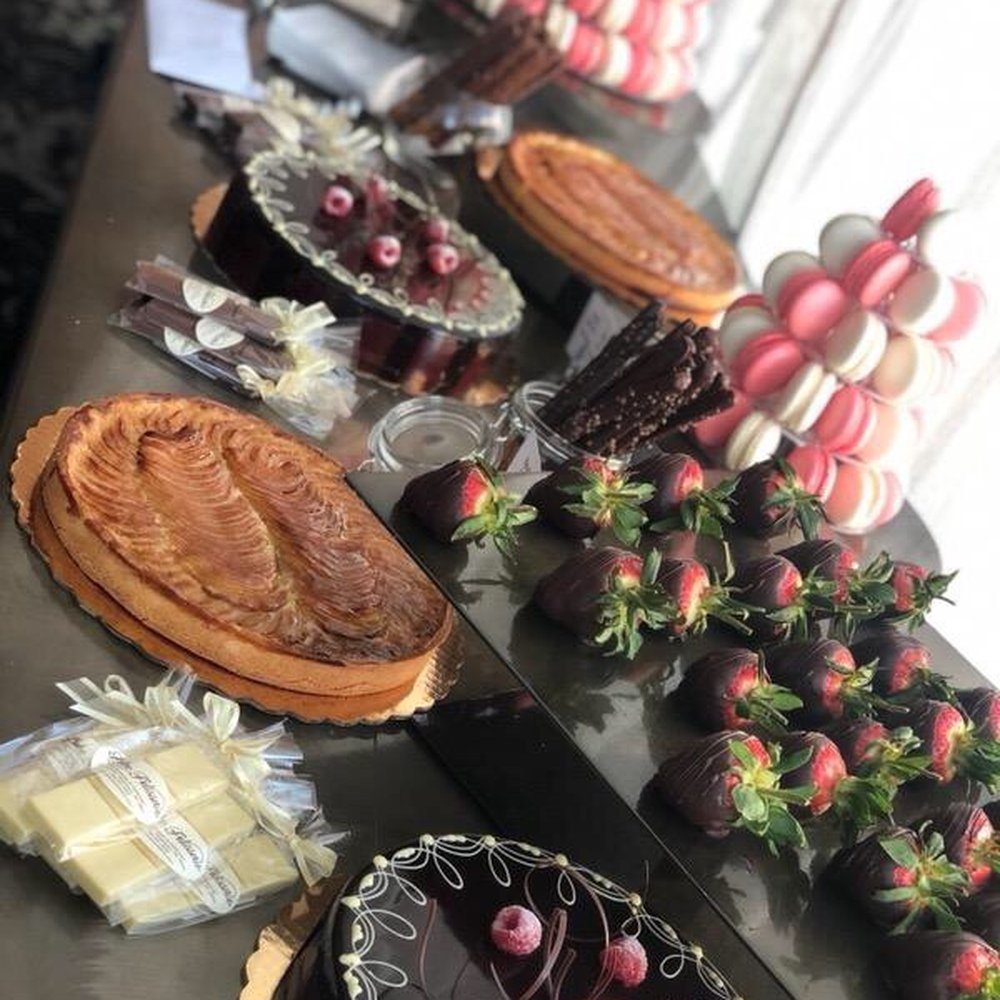 A great wedding selection, I have never seen a wedding dessert or cake go so quickly. A great wedding selection, I have never seen a wedding dessert or cake go so quickly.