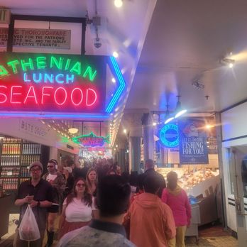 Pike Place Market - Public Markets Near Me - Seattle, Washington Pike Place Market - Public Markets Near Me - Seattle, Washington