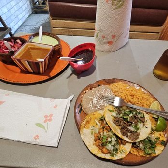 El Patio Mexicano - Especial Mixed Plate, sauces, Modelo - Tacos Near Me - Hutchinson, Kansas