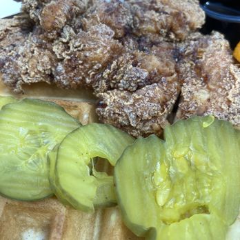 Sparrow - Hair/dirt in food Fried Chicken and Waffles - New American Near Me - Kirkland, Washington