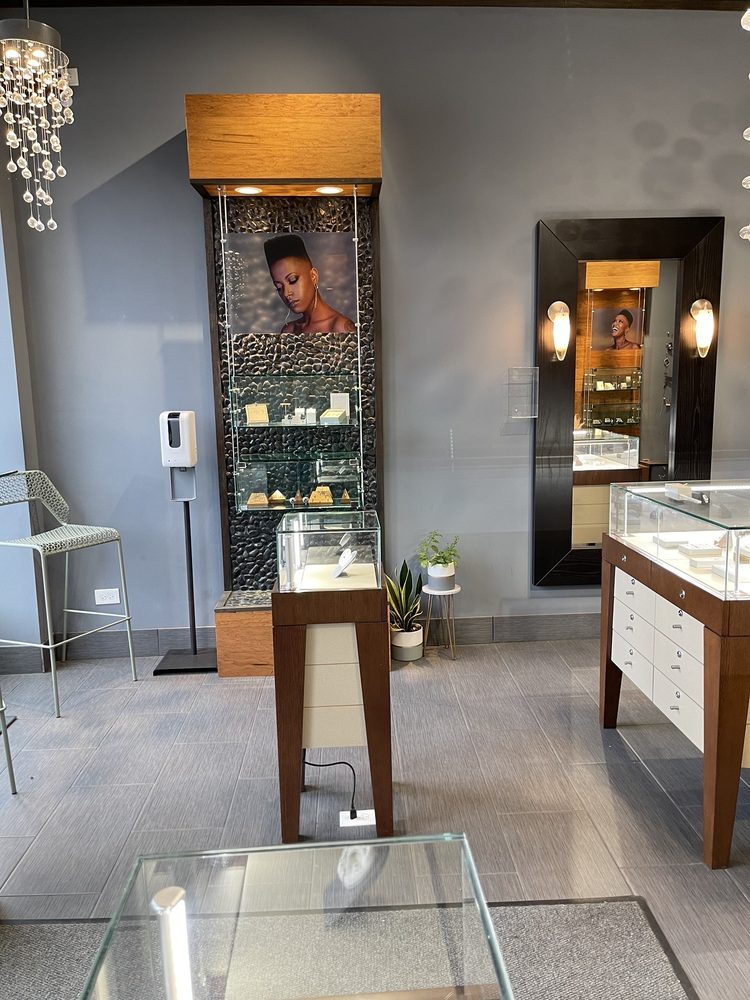 IRIS PIERCING STUDIO AND JEWELRY GALLERY Updated September 2024 46 Photos & 128 Reviews