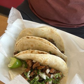 Bien Chido - Al Pastor Taco (Seasoned Pork with Pineapple) - Mexican Near Me - Plantation, Florida