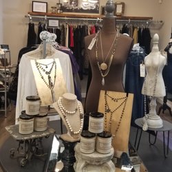 The Drake Closet - Alpharetta