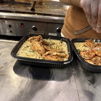 32nd Street Cafe - Chicken Alfredo Pasta (to go) - New American Near Me - Philadelphia, Pennsylvania 32nd Street Cafe - Chicken Alfredo Pasta (to go) - New American Near Me - Philadelphia, Pennsylvania