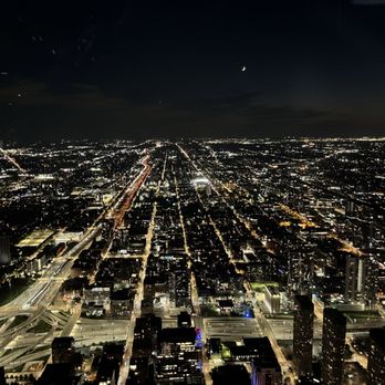 Willis Tower - Landmarks & Historical Buildings Near Me - Chicago, Illinois Willis Tower - Landmarks & Historical Buildings Near Me - Chicago, Illinois