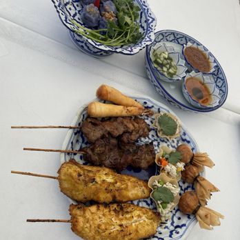 Kin Dee - Thai Flower Dumplings & All In One - Thai Near Me - Houston, Texas