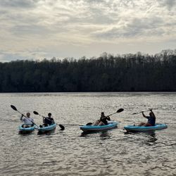 Lake Life Excursions - It was a pleasure meeting Craig and his family and providing kayaks for them to make memories that will last a lifetime!