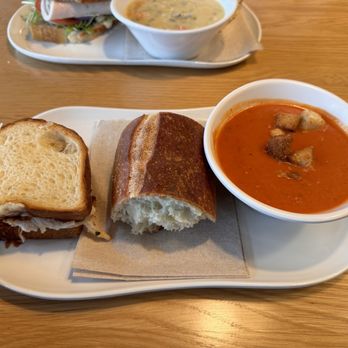 Panera Bread - Restaurants Near Me - Harrisburg, Pennsylvania
