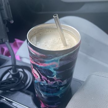Starbucks - Vente Café Vanilla Frappuccino w/3 shots - Coffee & Tea Near Me - San Tan Valley, Arizona Starbucks - Vente Café Vanilla Frappuccino w/3 shots - Coffee & Tea Near Me - San Tan Valley, Arizona