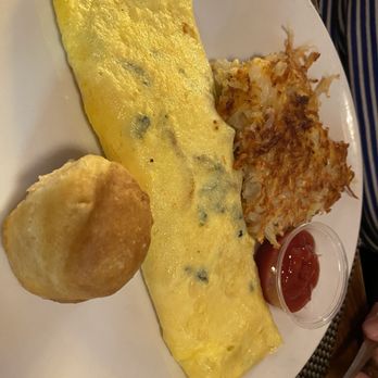 Barking Dog - FRESH MOZZARELLA OMELETTE - American Near Me - New York, New York Barking Dog - FRESH MOZZARELLA OMELETTE - American Near Me - New York, New York