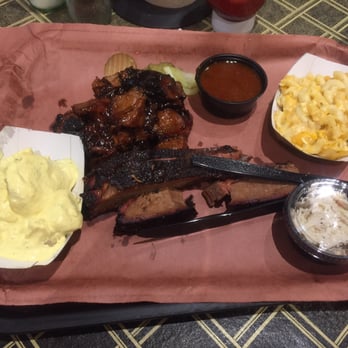 The Smoke Pit - Barbeque Near Me - Concord, North Carolina