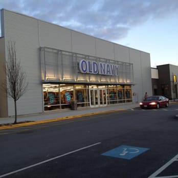 Old Navy - Men's Clothing Near Me - Burlington, Massachusetts Old Navy - Men's Clothing Near Me - Burlington, Massachusetts