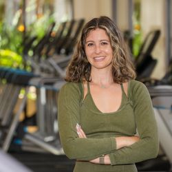 Hackett Health - Meet the owner- Jackie from Hackett Health. She is an Intuitive Eating Counselor, Dietitian and Personal Trainer